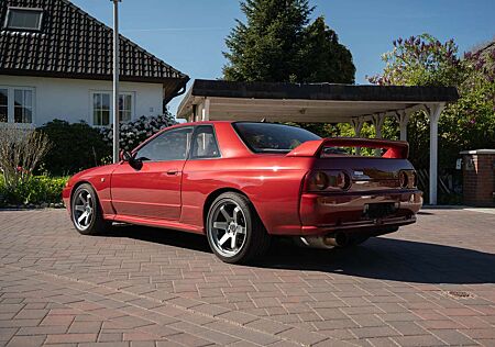 Nissan Skyline GTR V-Spec - No.13 of 40 Worldwide -