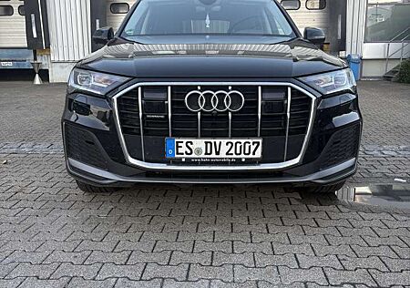Audi Q7 50 TDI quattro S line