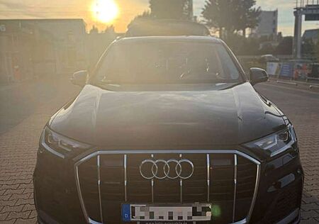 Audi Q7 50 TDI quattro S line