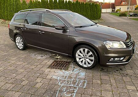 VW Passat Variant Volkswagen 2.0 TDI BlueMotion Tech. Highline R-Line