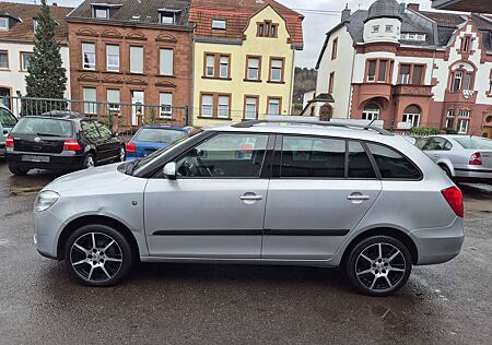 Skoda Fabia 1,6 Sport " 1 Hand, TÜV/AU neu "