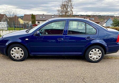 VW Bora Volkswagen 1.6 Highline