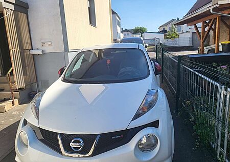 Nissan Juke 1.6 DIG-T ALL-MODE 4x4i CVT Nismo