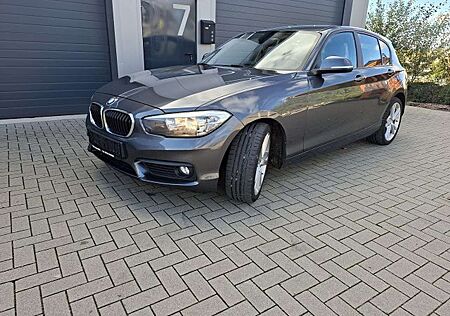 BMW 118 i Advantage M lückenlos Scheckheft,Top