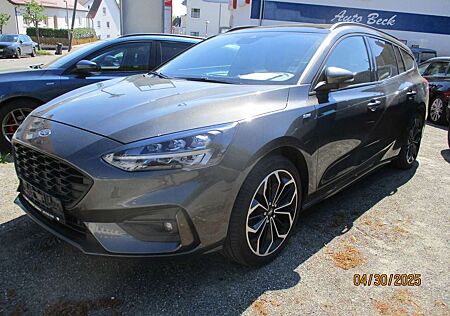 Ford Focus ST-Line 182 PS AHK ,TOP Ausstattung