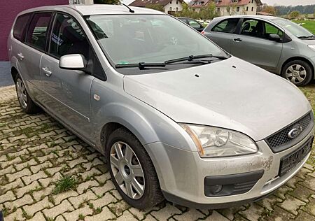 Ford Focus Turnier~1.6 Diesell~Klima~Motorroblem !