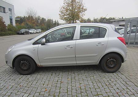 Opel Corsa Edition - Kein Tüv .