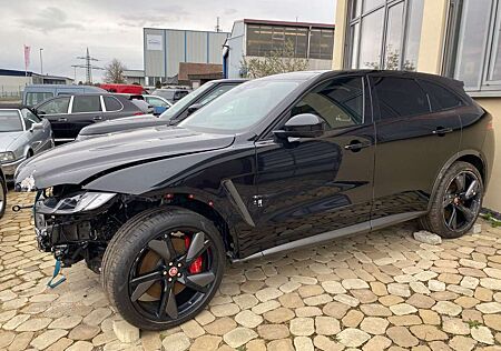 Jaguar F-Pace Facelift P550 SVR AWD Unfall