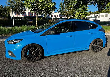 Ford Focus 2.3 EcoBoost S&S Allrad RS Blue & Black