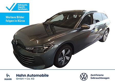 VW Passat Variant Volkswagen 1.5eTSI DSG Business Matrix Stand
