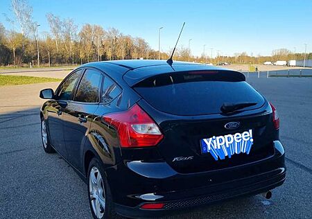 Ford Focus 1.6 EcoBoost Start-Stopp-System Titanium