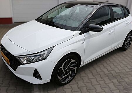 Hyundai i20 Intro Edition Mild-Hybrid