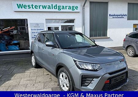 SsangYong Tivoli Quartz NEUES MODELL 1.5l 4x4 Automatik