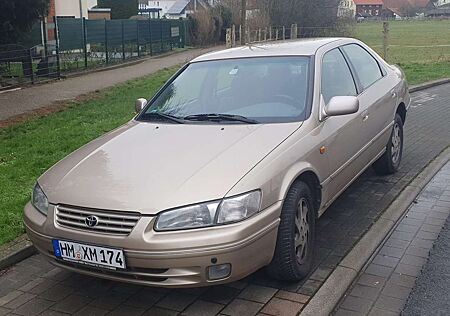 Toyota Camry 3.0 V6