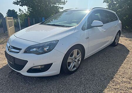 Opel Astra 1.6CDTI DPFecoFLEX Sports, TÜV bis 08/2027.