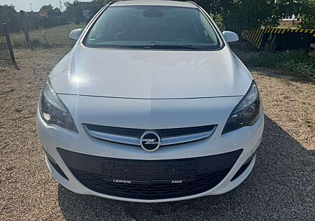 Opel Astra 1.6CDTI DPFecoFLEX Sports, TÜV bis 08/2027.