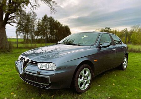 Alfa Romeo 156 2.0 JTS Distinctive Berlina rostfrei