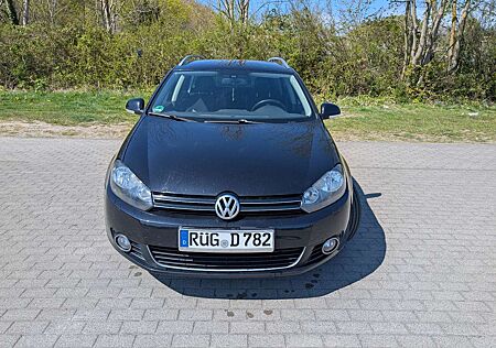 VW Golf Variant Volkswagen 1.6 TDI DPF Style