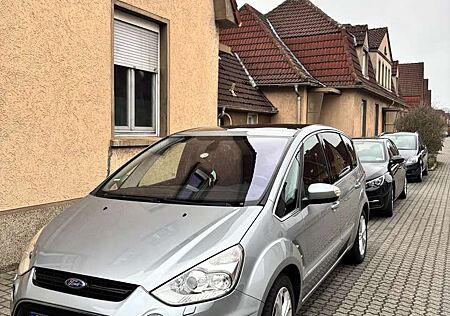 Ford S-Max 2.0 TDCi DPF Aut. Business Edition 2 HAND !!