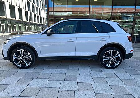 Audi Q5 40 TDI S tronic quattro S line