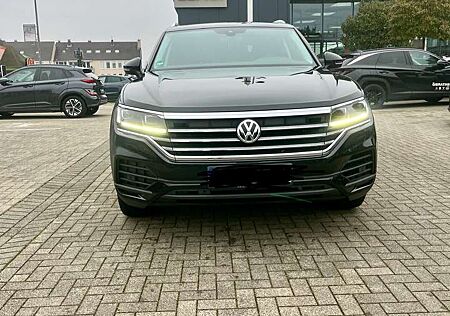 VW Touareg Volkswagen 3.0 V6 TDI 4Motion DPF Automatik Drive
