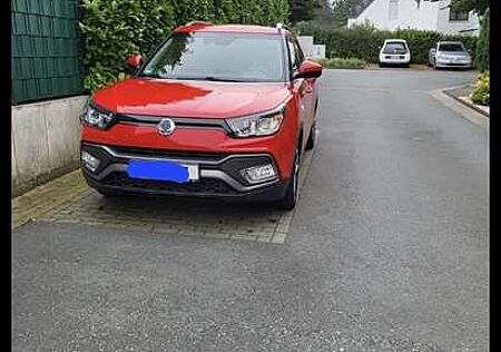 SsangYong XLV e-XGi 160 4WD Automatik Crystal