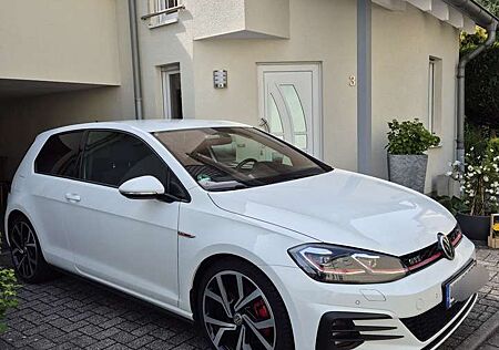 VW Golf GTI Volkswagen GTI BMT/Start-Stopp