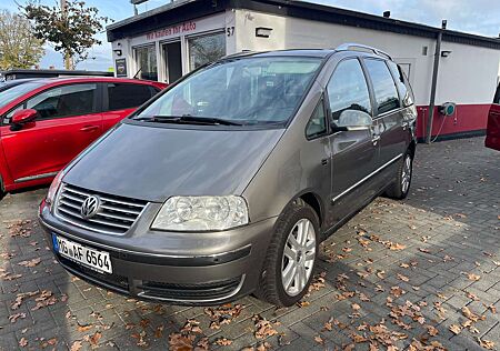 VW Sharan Volkswagen 2.Hand | 7 Sitzer | HU | Klima | Sitzheizung 10/25