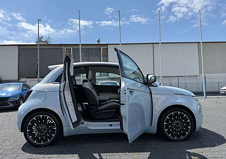 Fiat 500E 3+1 La Prima by Bocelli