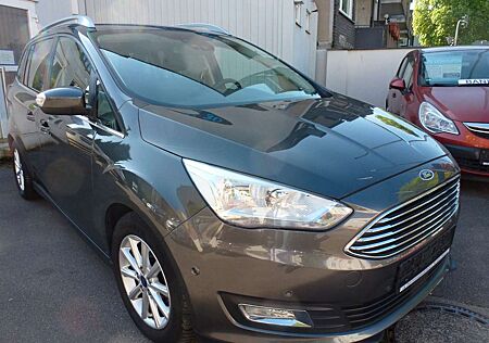 Ford Grand C-Max Titanium