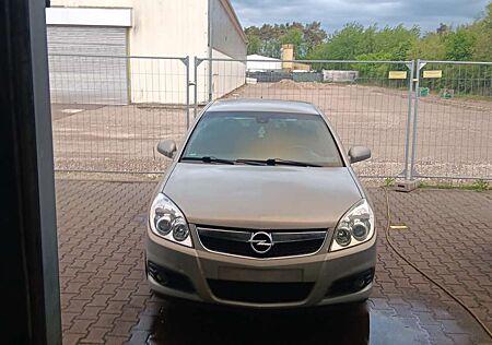 Opel Vectra 1.8 Executive