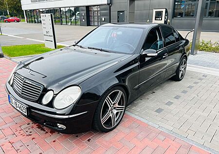 Mercedes-Benz E 320 CDI 4Matic Automatik Avantgarde DPF