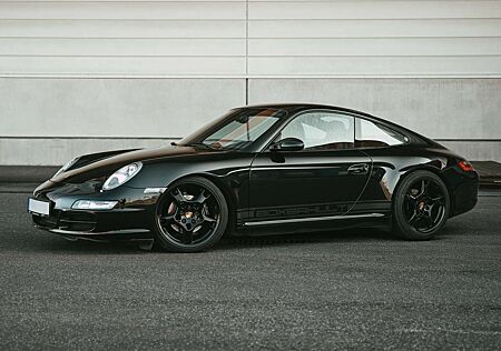 Porsche 911 Carrera