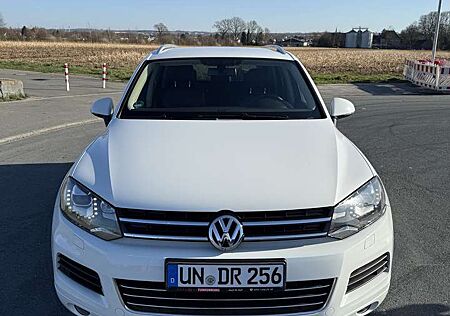 VW Touareg Volkswagen V6 TDI BMT