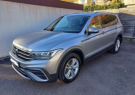 VW Tiguan Allspace Volkswagen Diesel 2.0 TDI SCR DSG Life