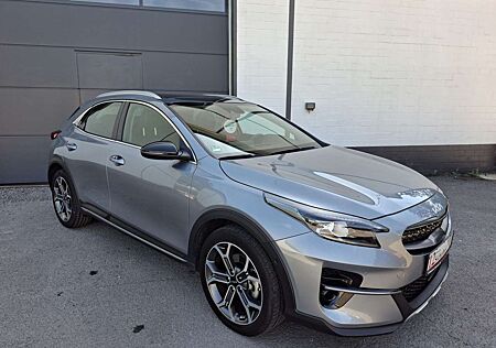 Kia XCeed Spirit PHEV LED Pano Navi T-Leder 18" Plat