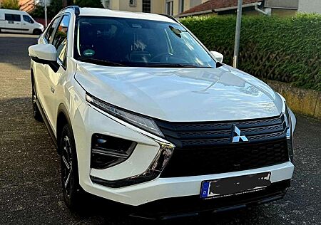 Mitsubishi Eclipse Cross Plug-In Hybrid 4WD Basis