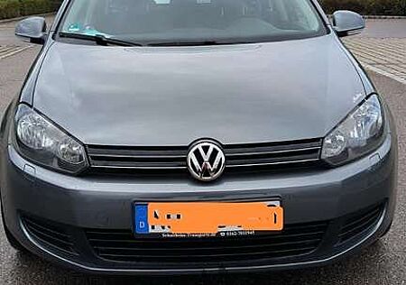 VW Golf Variant Volkswagen 1.6 TDI DPF Comfortline