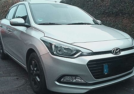 Hyundai i20 1.0 T-GDI YES!