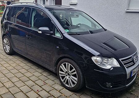 VW Touran Volkswagen Highline R-Line 1.4 TSI DSG 170 PS