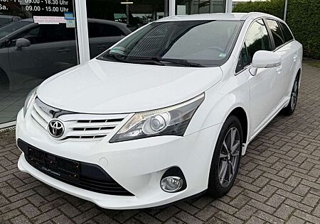 Toyota Avensis gebraucht kaufen Toyota Avensis Kombi Edition