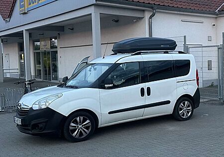 Opel Combo 1.6 CDTI L1H1 Easytronic Edition
