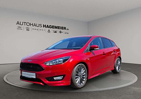 Ford Focus gebraucht kaufen Ford Focus ST-Line 1.0 Ecoboost