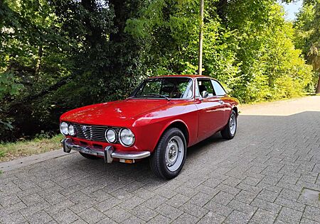 Alfa Romeo GTV Bertone 2000