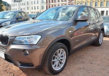 BMW X3 xDrive20i Allrad Leder Automatik AHK 1. Hand