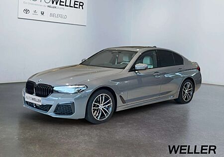 BMW 545 e xDrive *360*Pano*HUD*Navi*LED*CarPlay*