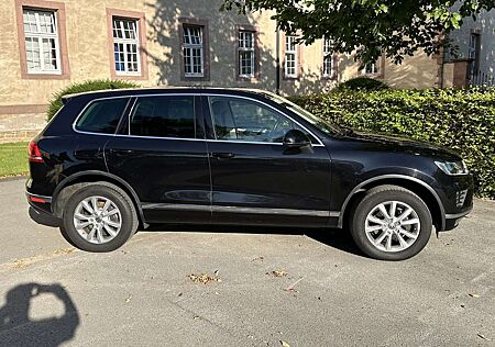 VW Touareg Volkswagen Diesel 3.0 V6 TDI