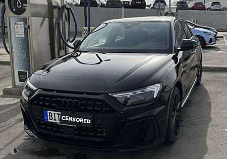 Audi A1 30 TFSI Sportback advanced