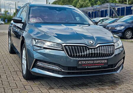 Skoda Superb iV Automatik/Leder/Navi/Xenon/PDC/Garant.