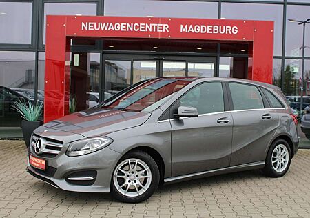 Mercedes-Benz B 180 1.6 Style 7G-DCT*NAVI*PDC*SHZ*PARKLENK*PANORAMA*LE